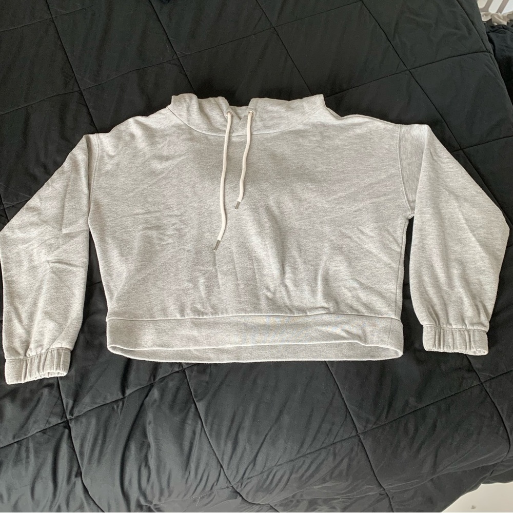 GAP Cropped Hoodie